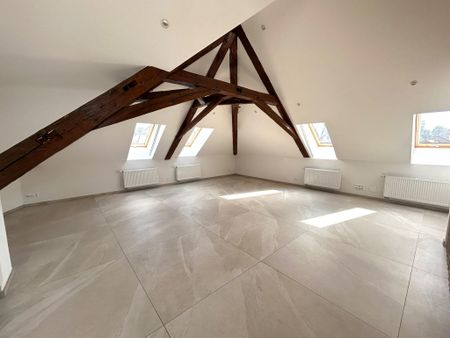 Magnifique appartement de 4.5 pièces aux combles - env. 100m2 - Foto 2