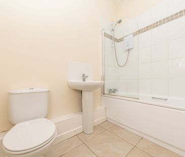 FLAT 3 4A CLOUGH STREET MORLEY LEEDS LS27 8QZ - Photo 4