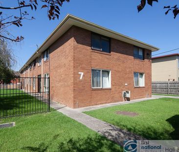 TWO BEDROOM UNIT! - Photo 2