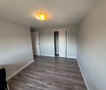 For Lease - 870 Wellingsboro Road, London South, Ontario - Photo 1