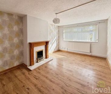 2 bedroom Ground floor flat To Let - Photo 5