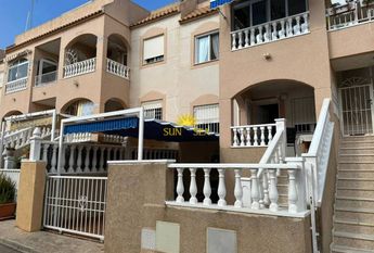 GROUND FLOOR RENTAL IN LOS BALCONES, TORREVIEJA - PROVINCE OF ALICANTE