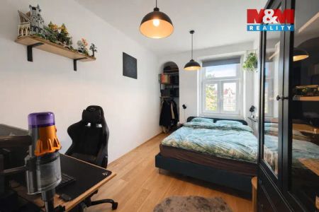 Pronájem bytu 2+kk v Praze, ul. Levá - Photo 3