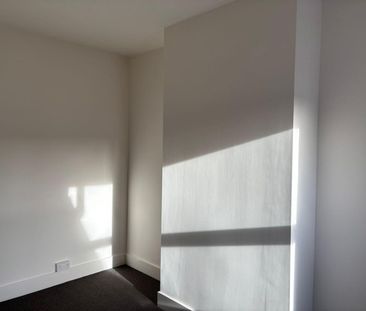 3 BED Terraced House - Photo 5