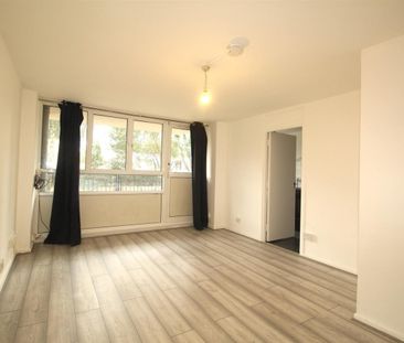 2 Bedroom Flat - Ground Floor To Let - Photo 5