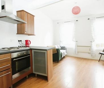 1 bedroom apartment to rent - Photo 4