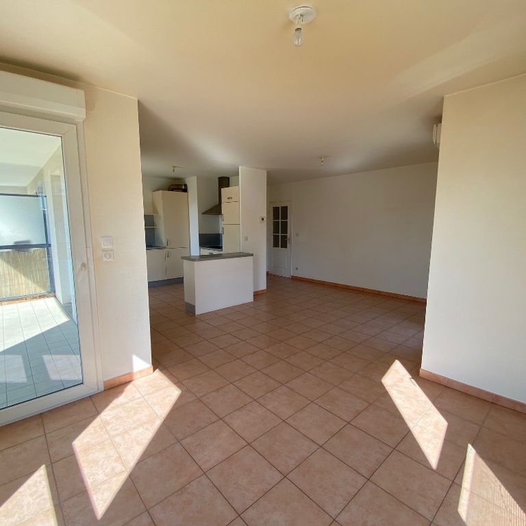 Location Appartement 3 pièces 67m² BESANCON 25000 - Photo 1