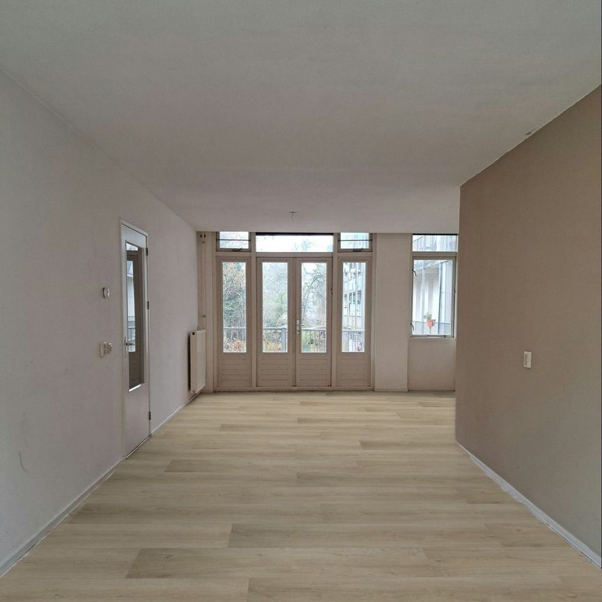 Appartement te huur: De Rijpstraat 147 1056 XN Amsterdam - Foto 1