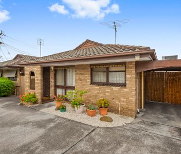 Light & Bright 2br Unit With Steps of Shannon Avenue Shopping - Photo 2