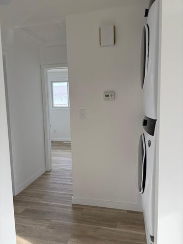 For Lease - 8006 Paddock Trail Drive, Niagara Falls, Ontario - Photo 2