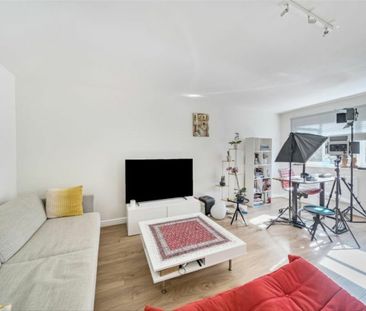 Lucas Gardens, N2, London - Photo 1