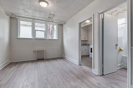 Renovated Suite - 2 Bedroom - Photo 2