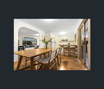 3/3 Inga Court, Chadstone, Vic 3148 - Photo 1
