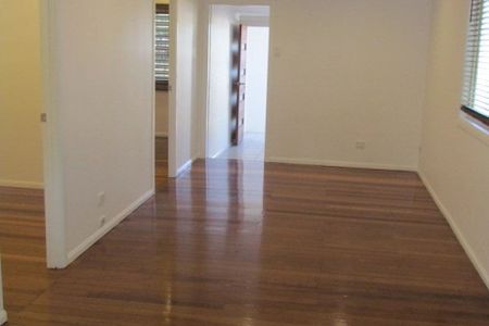 55 Haylock Street, Wynnum. - Photo 5