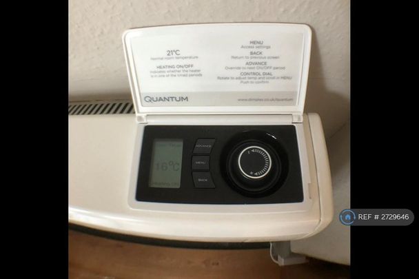 1 bedroom flat to rent - Photo 1