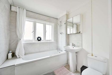 Warwick Gardens, High Street Kensington, W14 - Photo 5