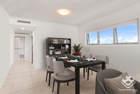 Modern 2-Bedroom Apartment in The Link Nundah Location, Lifestyle & Convenience! - Photo 2
