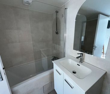 Studio de 13,98 m² MEUBLES A DISPOSITION, rue des 2 épées – Nouveau... - Photo 3