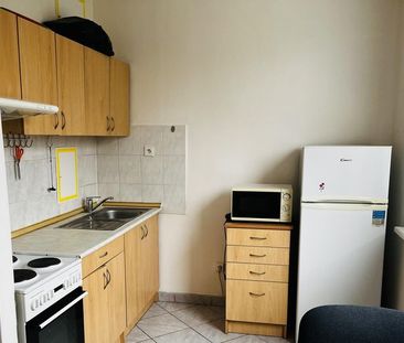 Prenájom 1 iz. bytu, 37 m2, Beňadická ul., Bratislava - Petržalka - Photo 3