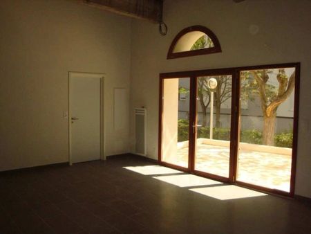 Location Appartement 3 pièces 66 m2 à Montpellier - Photo 3