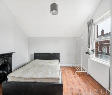 4 bedroom terraced house to rent - Photo 4