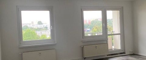 SO wohnt nicht jeder! - 3-Raum-Whg. mit schönem Grundriss in Markersdorf! - Photo 1