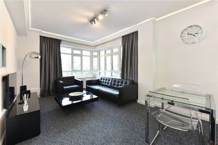 1 bedroom flat with 1 reception and 1 bathroom in Portsea Place, W2 - Photo 3