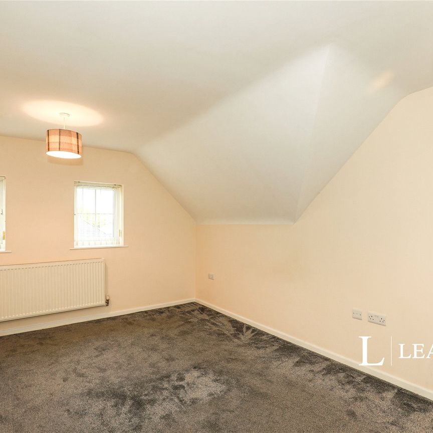 3 bedroom house to rent Pyms Lane, Crewe, Cheshire, CW1 - Photo 1