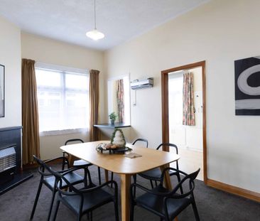 Three Bedroom on Lyndhurst St - Photo 1