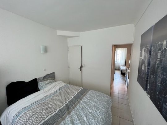 T2 de 30 m², rue Michel Ange – Porte de Douai réf 4348 - Photo 1