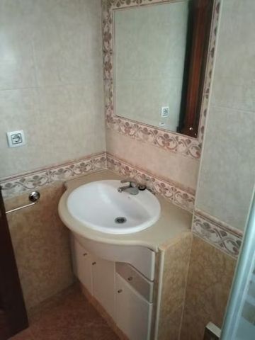 Calle Hebrón, Sevilla, Andalusia 41007 - Foto 3