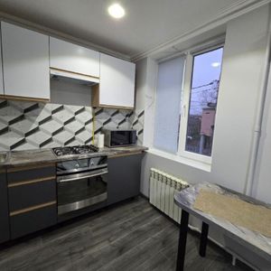Garsoniera de inchiriat in zona Tineretului - Fotografie 2