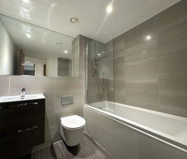 1 bedroom flat to rent - Photo 6