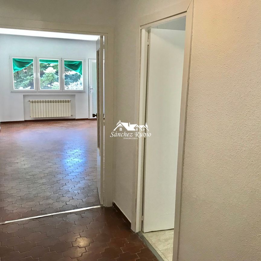 Piso de alquiler en Calle Juan Van-halen, 4, Casco Antiguo - Photo 1