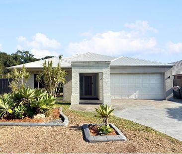 11 Midden Road, Fern Bay - Photo 3