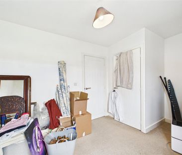 2 bedroom semi-detached house to rent - Photo 5