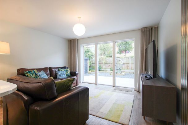 Glebe Farm Drive, Trumpington, Cambridge - Photo 1