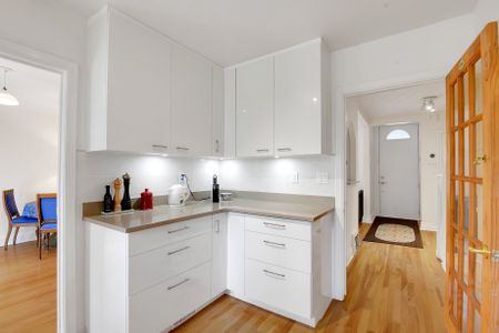 For Lease - 58 VAUGHAN Street, New Edinburgh - Lindenlea, Ontario - Photo 2