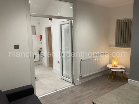 Oxney Road, Manchester, M14 5SZ - Photo 2