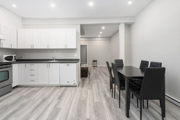 1454 Rue de la Visitation - Photo 1