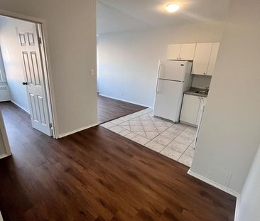 For Lease - 1801 Eglinton Avenue Unit# 302, Toronto, Ontario - Photo 3