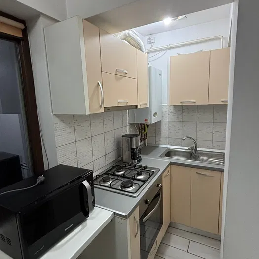 Garsoniera in Zona Bucsinescu - Fotografie 1