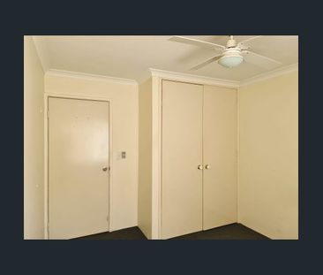 Coastal Cul-de-Sac Living - Photo 4