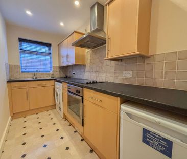 1 bed ground floor flat to rent in The Square, Kenilworth, CV8 - Photo 4