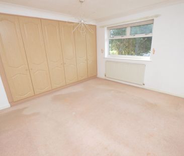 4 Bedroom Detached House - Photo 4