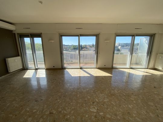 Location Appartement 3 pièces 89m² TOULON 83000 - Photo 1
