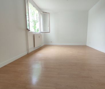 Location Appartement 1 pièce 26m² - Photo 3