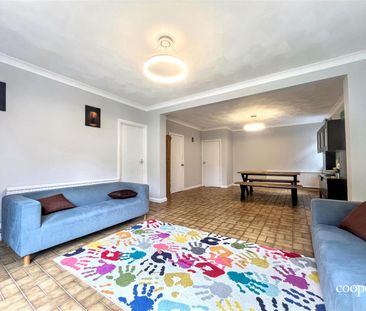 Parkfield Road, Ickenham, UB10 - Photo 1