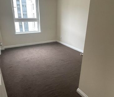 Price £1,095 pcm - Available Now - Unfurnished - Photo 1