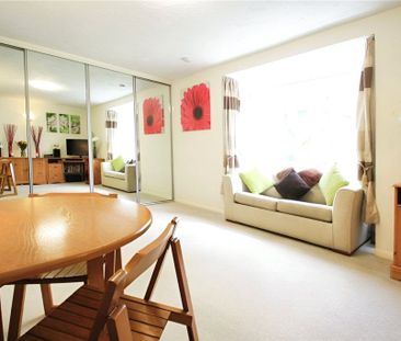 Williams Close, Addlestone, Surrey, KT15 1UR - Photo 4